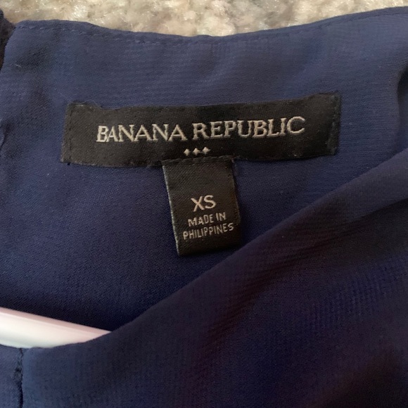 Navy Banana republic tank - Picture 2 of 2